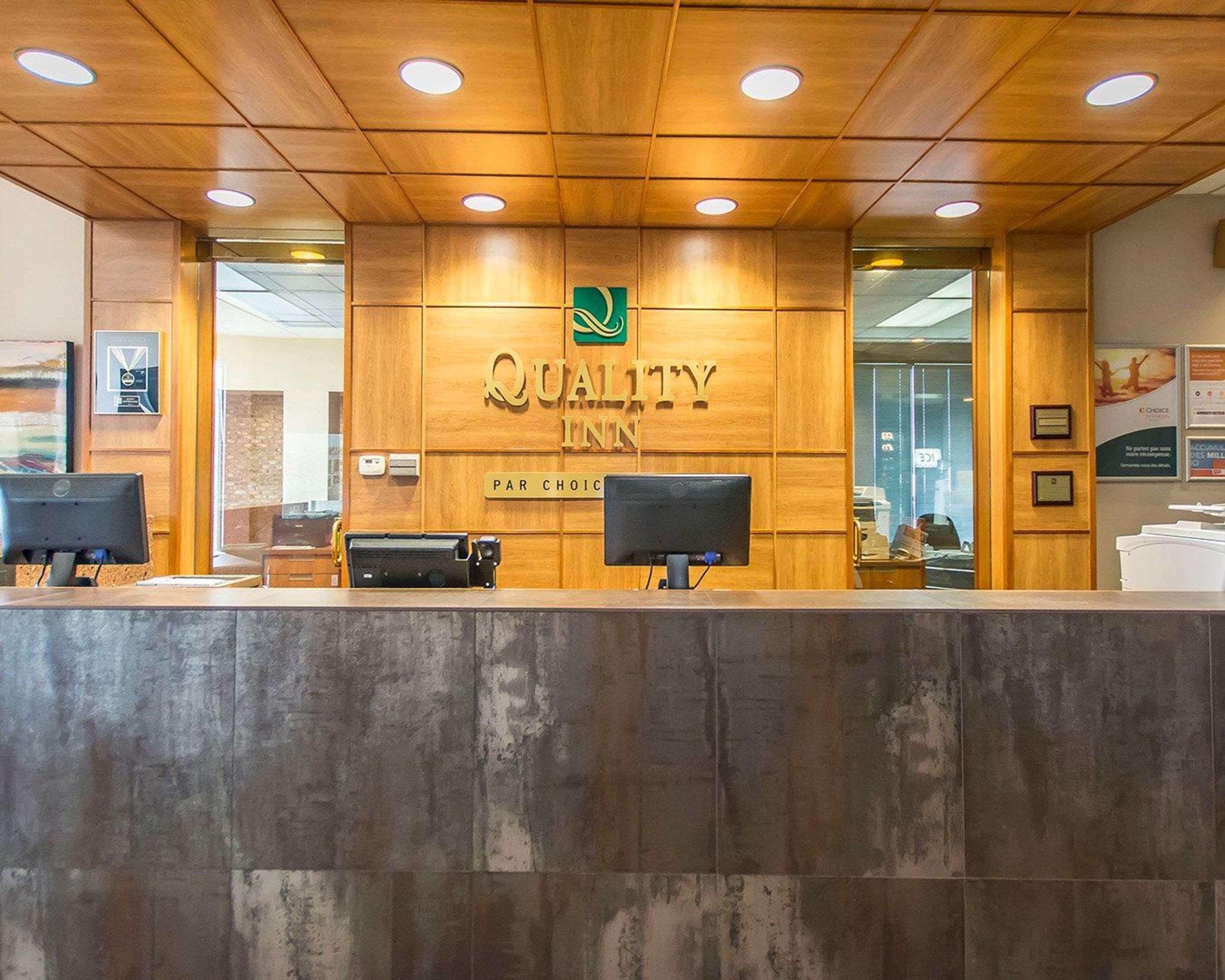 Hotel Quality Rouyn-noranda 4*